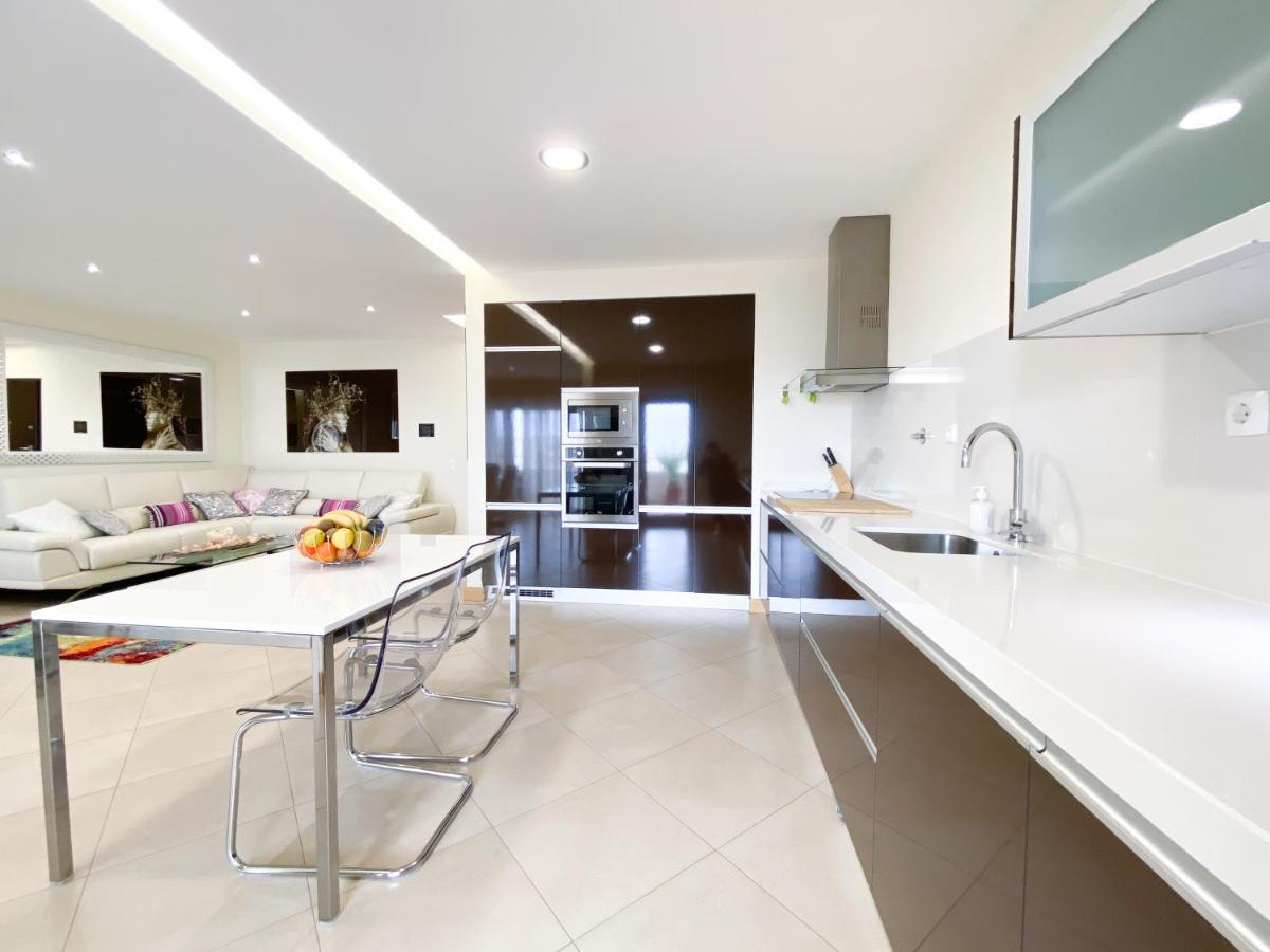 Luxury Condominium Apartment With Swimming Pool #1903 Lagos Dış mekan fotoğraf