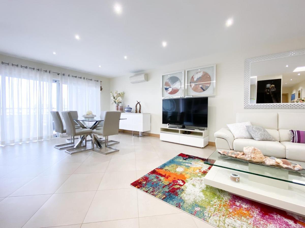 Luxury Condominium Apartment With Swimming Pool #1903 Lagos Dış mekan fotoğraf
