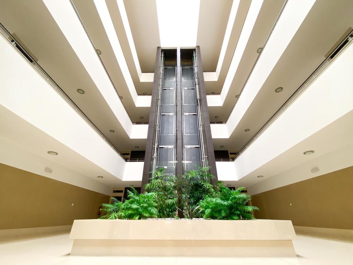 Luxury Condominium Apartment With Swimming Pool #1903 Lagos Dış mekan fotoğraf